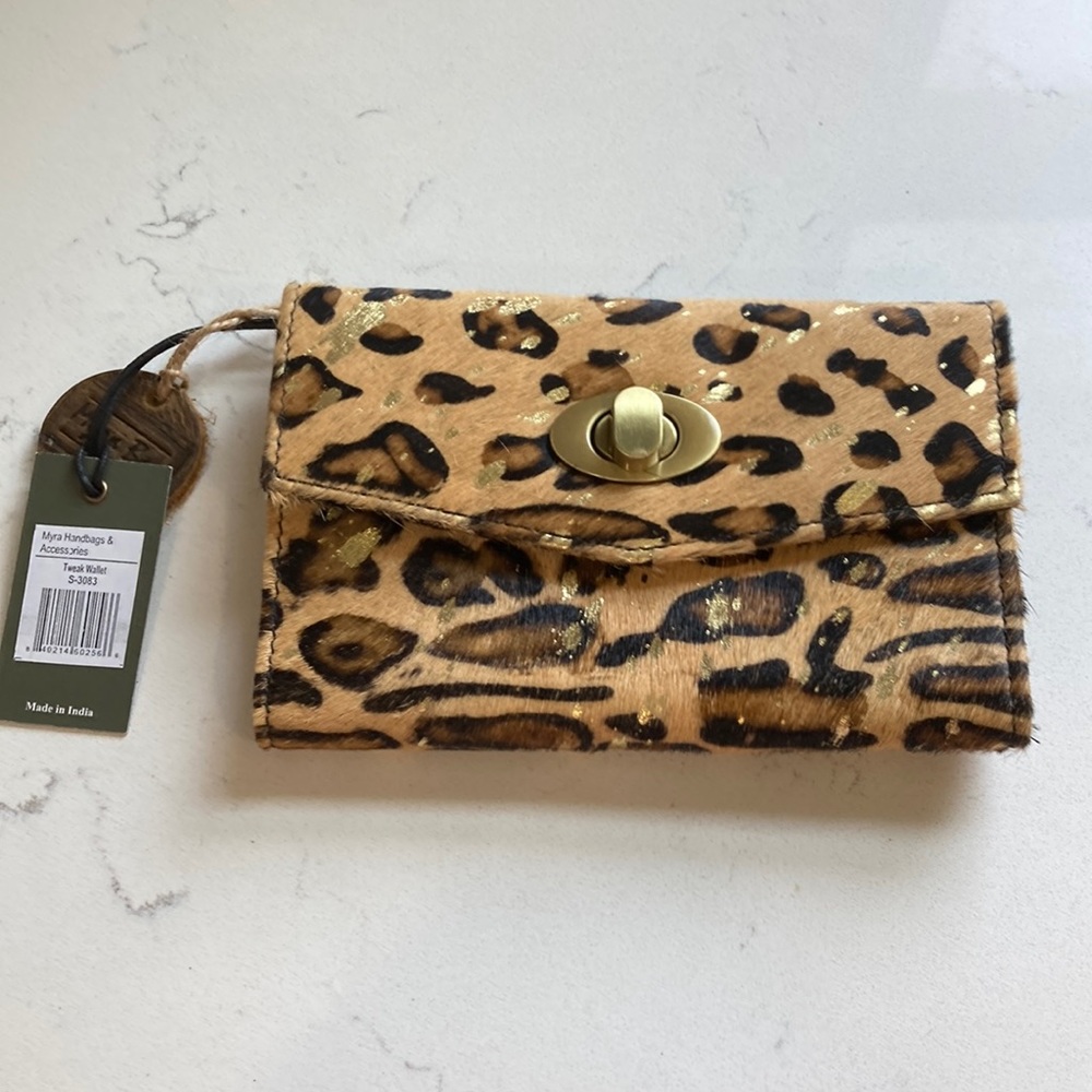 Myra Tweak Wallet